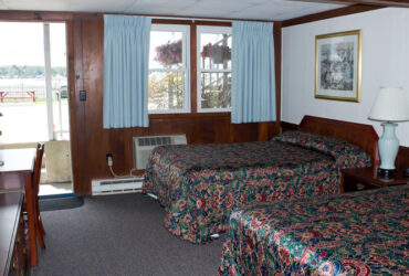 Sea Whale Motel Garden Room